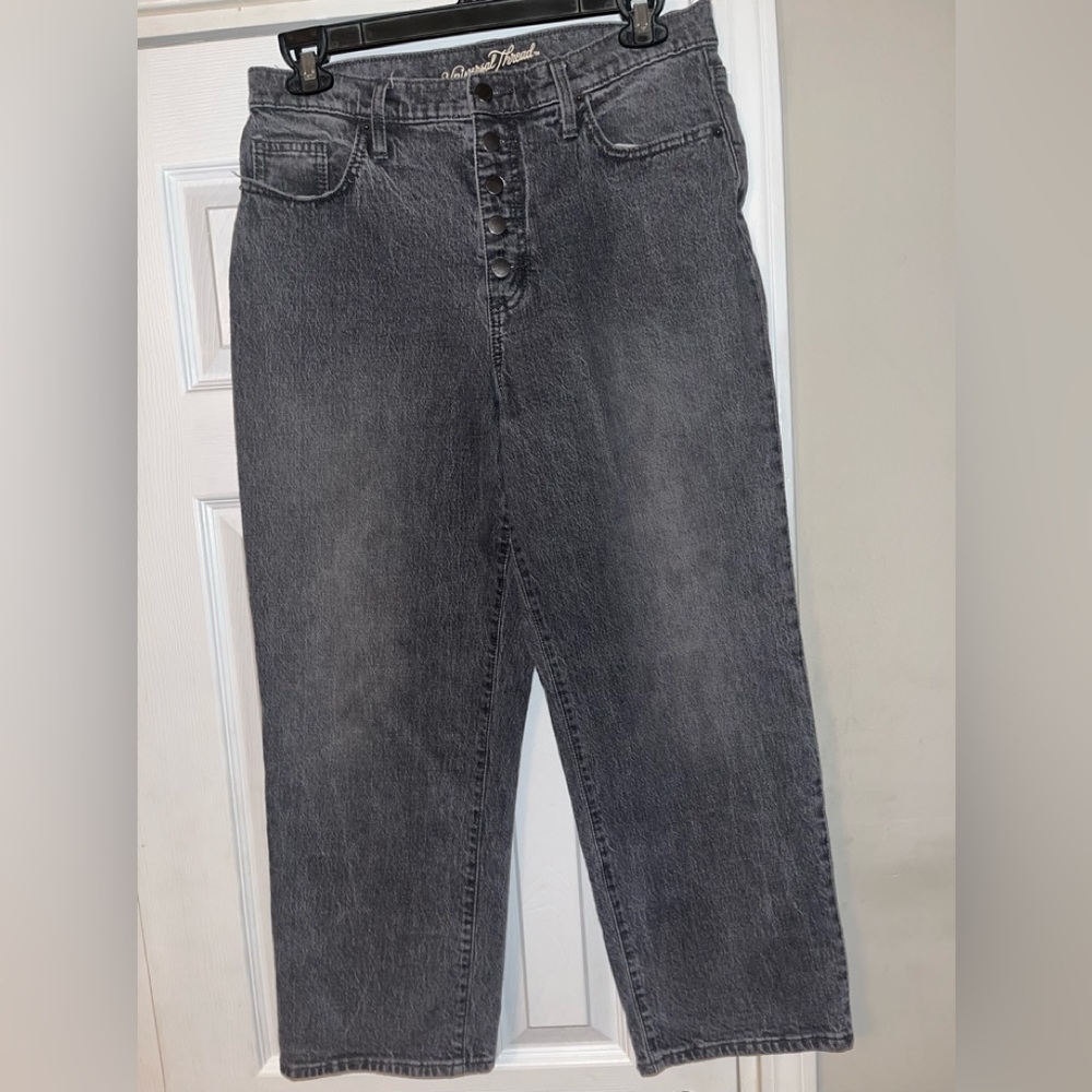Universal Thread Gray Jeans, Size 12/31